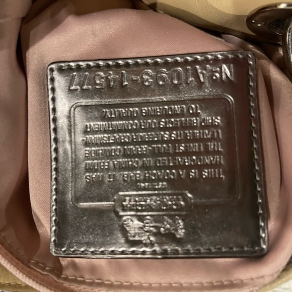 Authentic COACH bag A 1093–14577. Bone in color - Picture 6 of 7